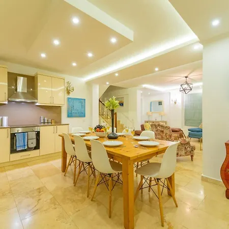 빌라 Olivia 카스