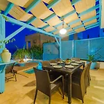 Villa Olivia *